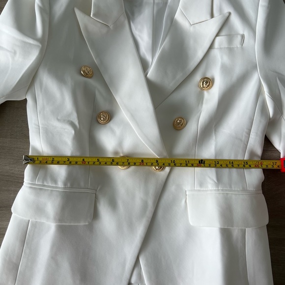 COPY - White double breasted Blazer - Picture 6 of 7